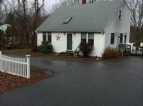 West Warwick Homes for Sale 348,576. . Zillow rhode island houses for sale